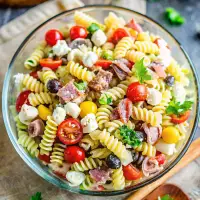 Creamy Pasta Salad - Quick and Easy Summer Side Dish